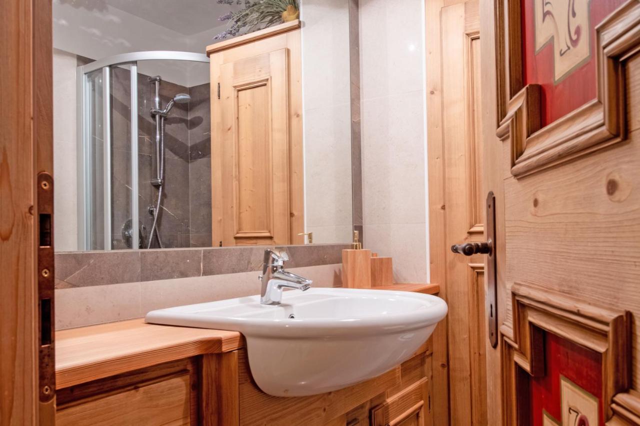 Apartment Center Madonna Di Campiglio Af Εξωτερικό φωτογραφία